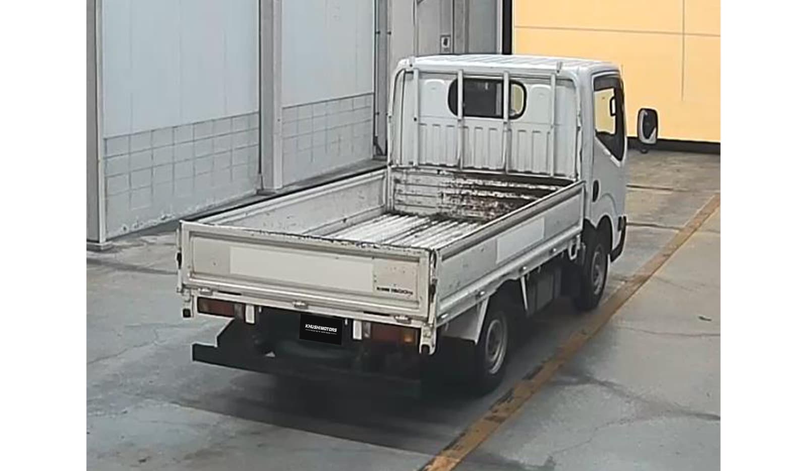 2019 Nissan Atlas Flatbed Truck image-2