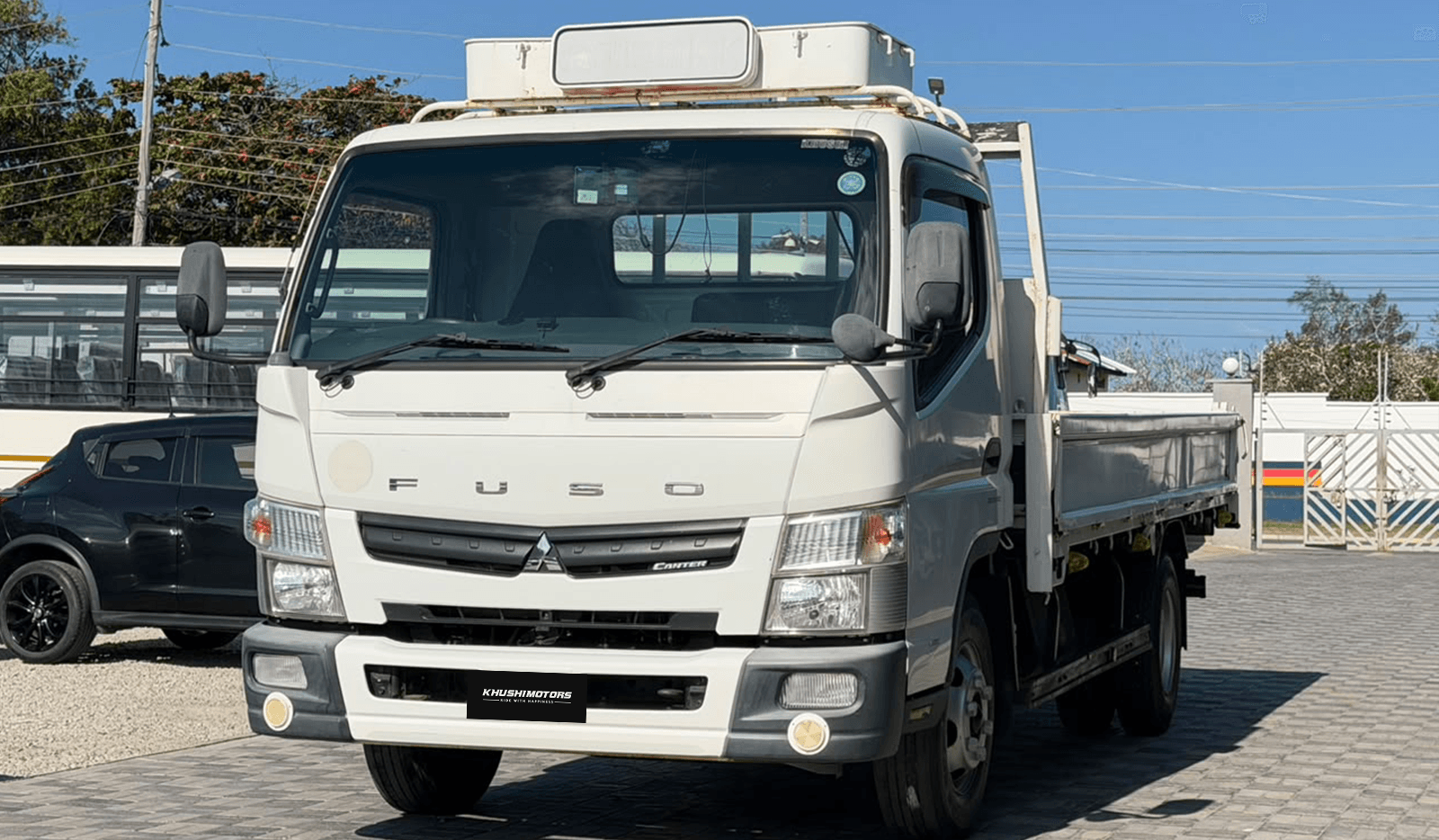2018 Mitsubishi Fuso Canter image-3