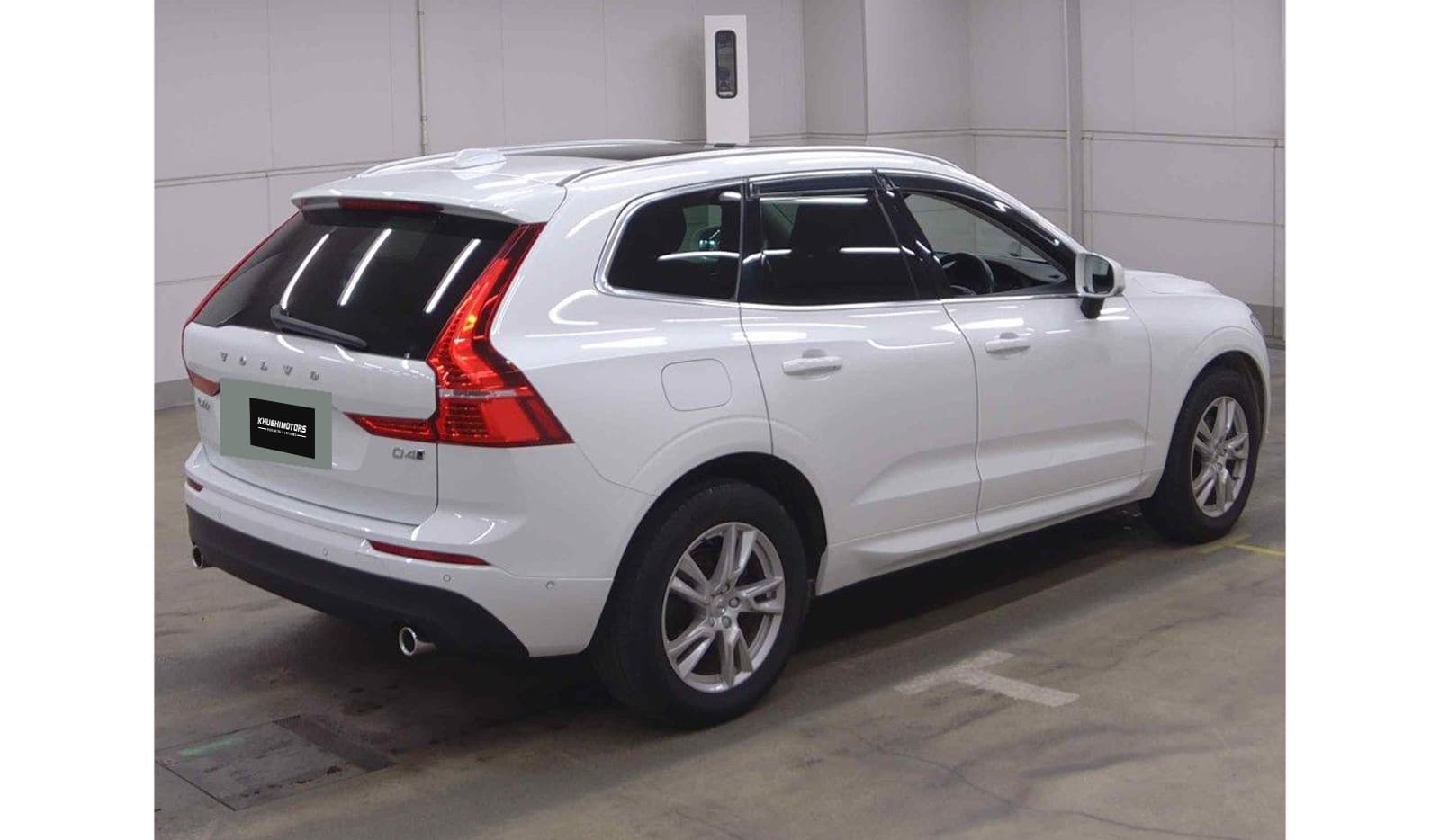2018 Volvo XC60 image-4