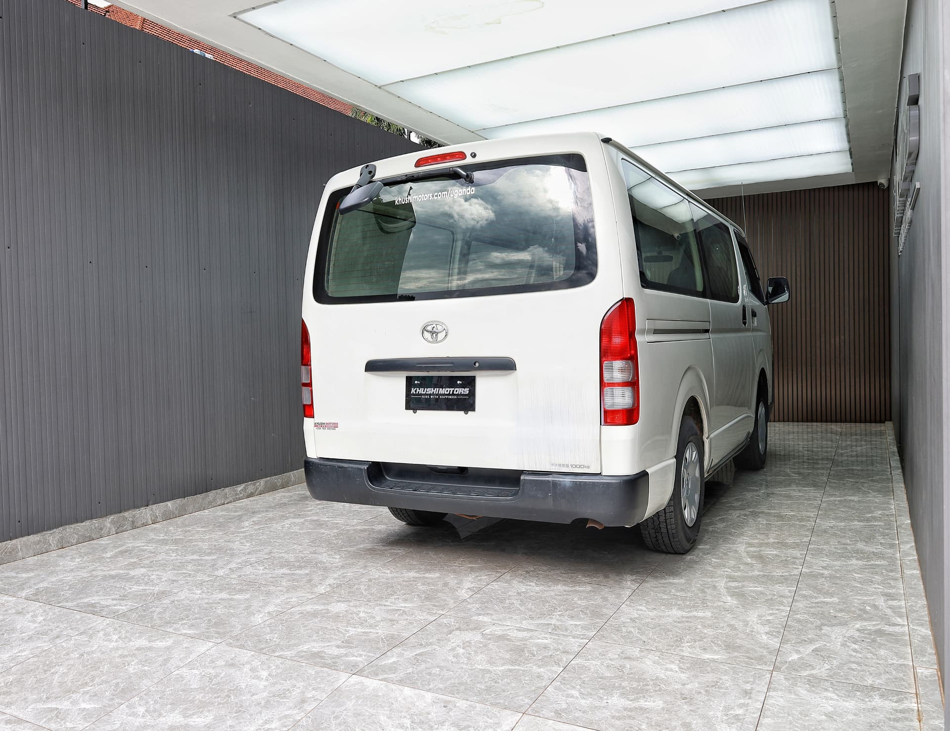 2012 Toyota Hiace Long DX image-6