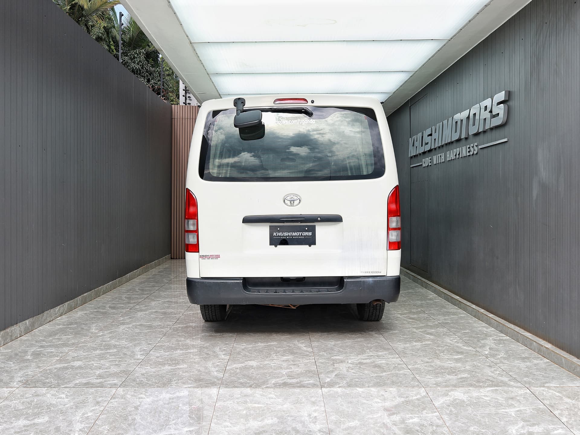 2012 Toyota Hiace Long DX image-5