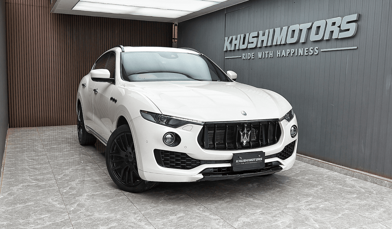 2017 Maserati Levante Base Grade image-1
