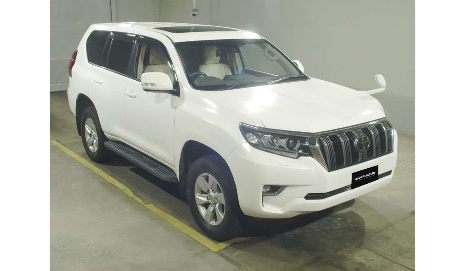 2020 Toyota Land Cruiser Prado image-1