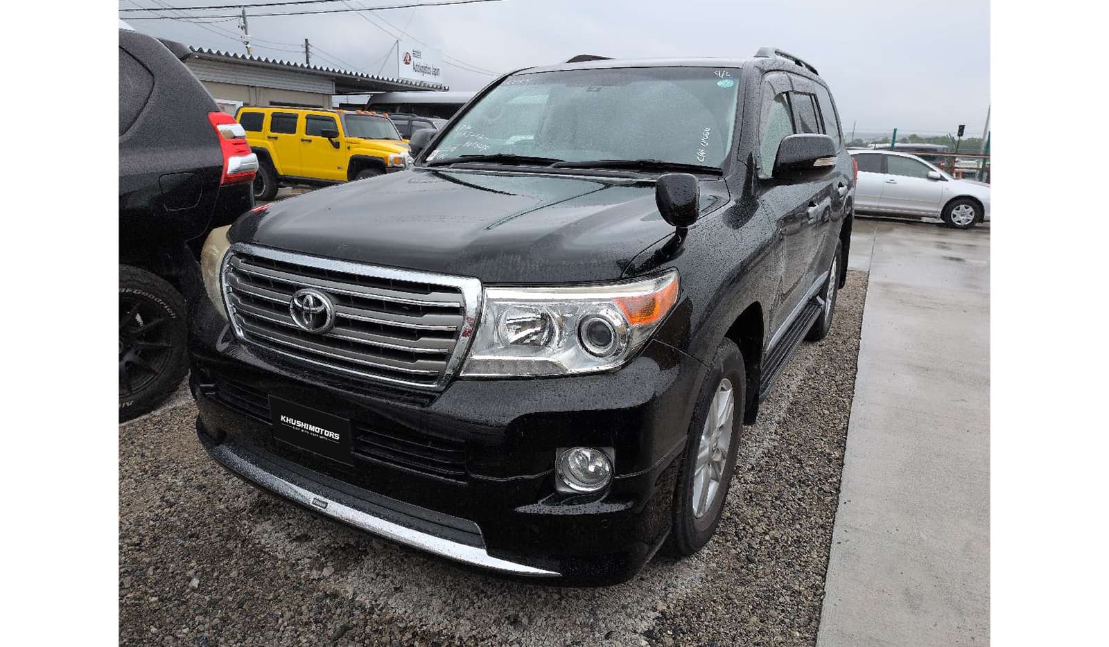 2013 Toyota Land Cruiser image-2