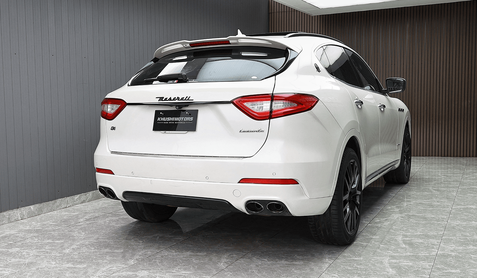 2017 Maserati Levante Base Grade image-4