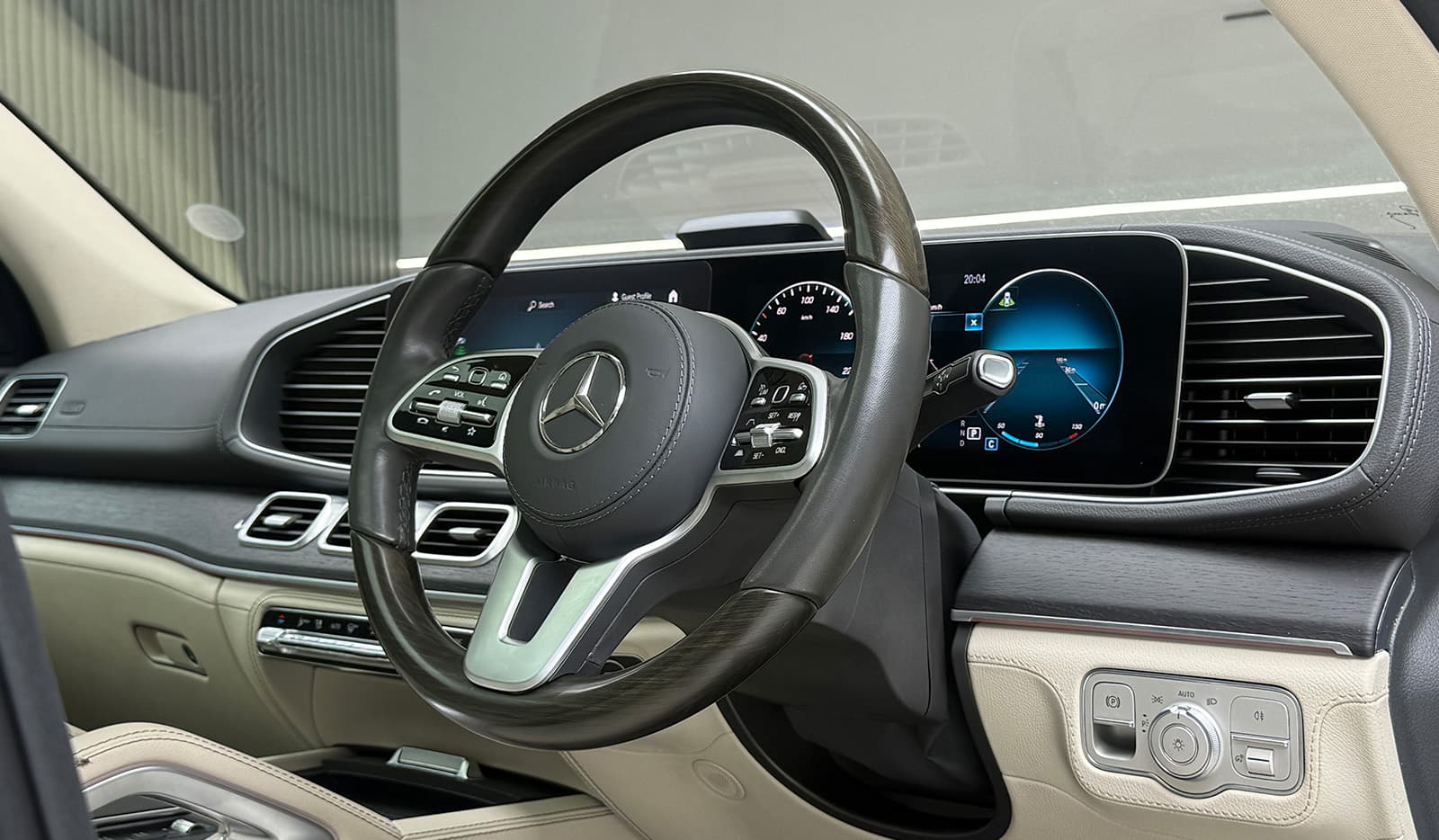 2020 Mercedes-Benz Gls400d image-8