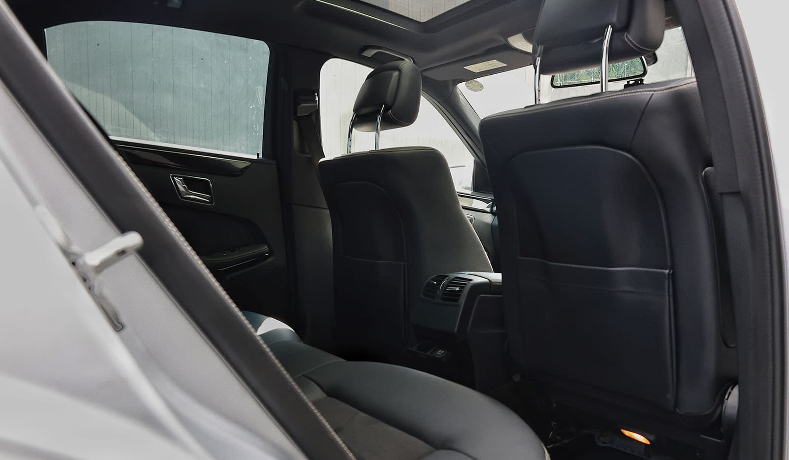 2011 Mercedes-Benz E-Class E250 image-11