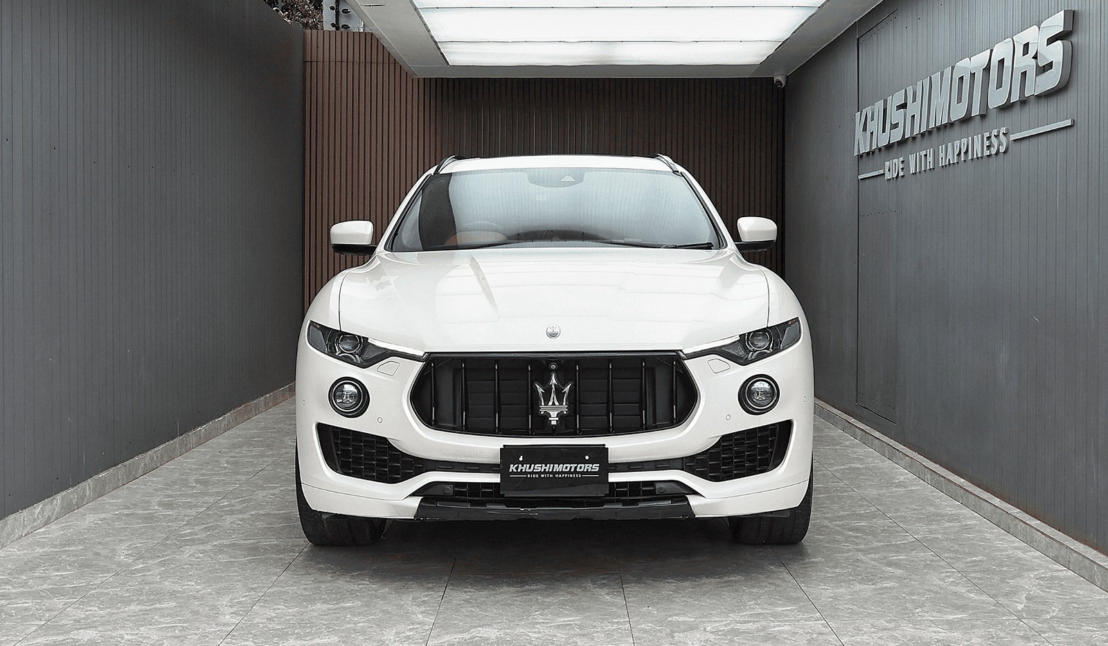 2017 Maserati Levante Base Grade image-2